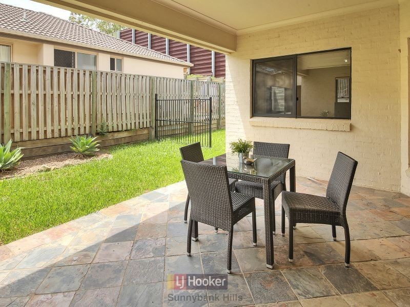 15 Gippsland Place, Calamvale QLD 4116