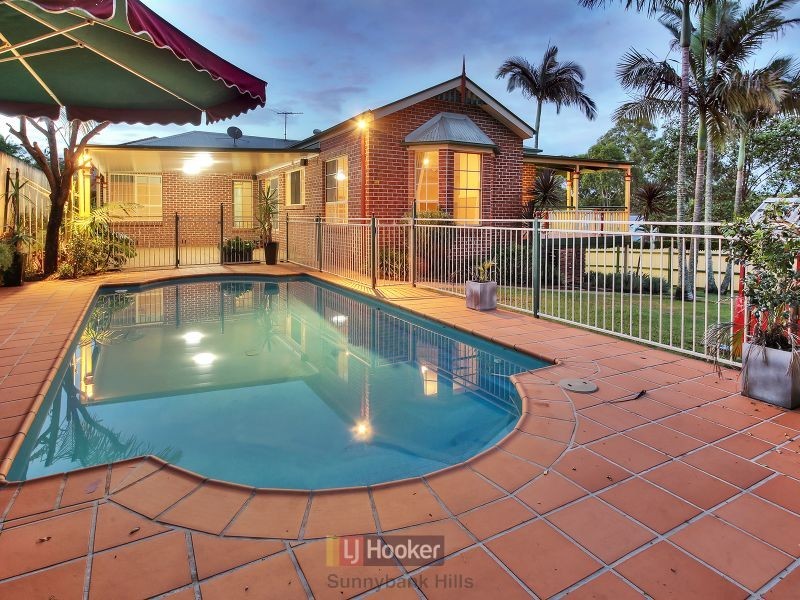 8 Franquin Crescent, Kuraby QLD 4112