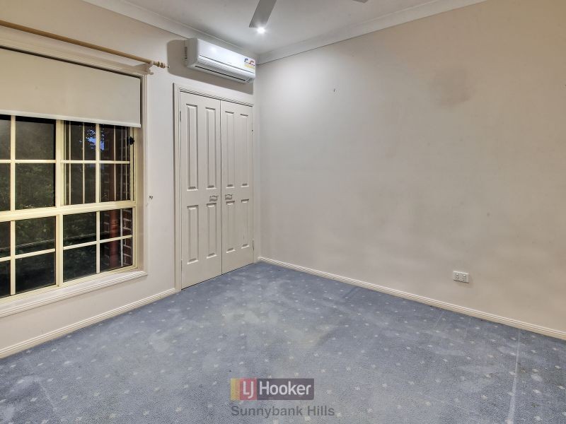 8 Franquin Crescent, Kuraby QLD 4112