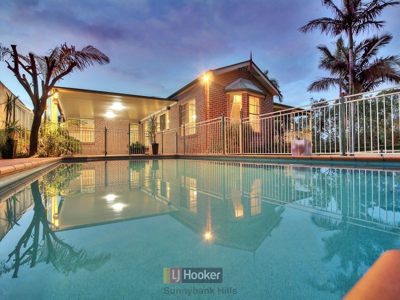 8 Franquin Crescent, Kuraby QLD 4112
