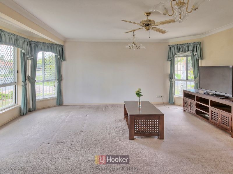 1 Poplar Close, Calamvale QLD 4116