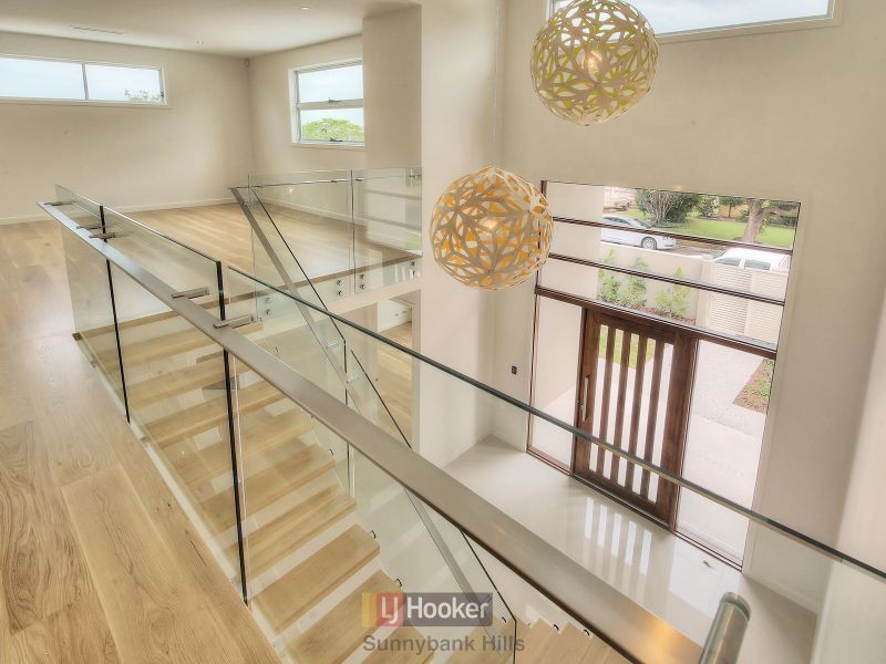 9 Cornell Street, Robertson QLD 4109