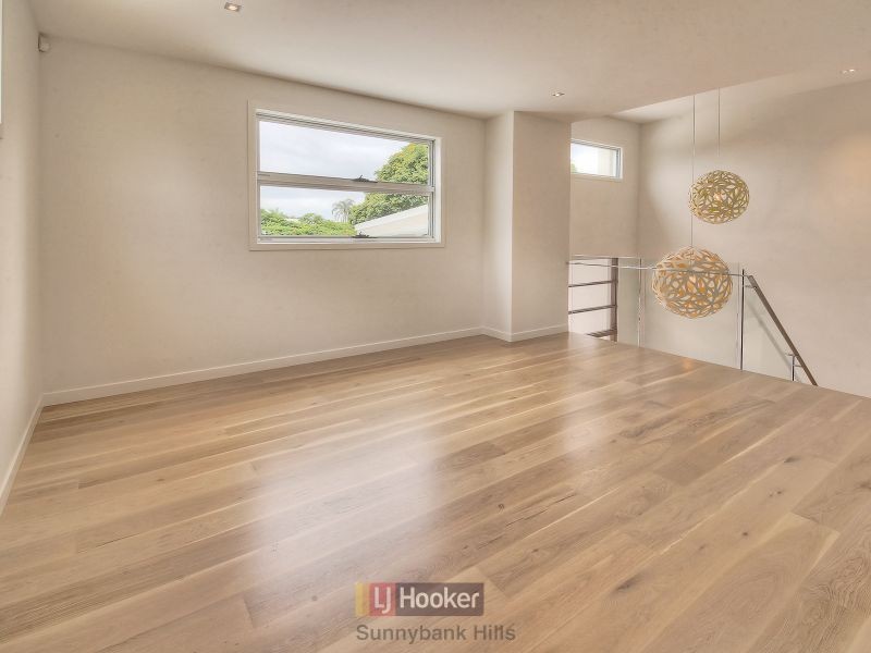 9 Cornell Street, Robertson QLD 4109