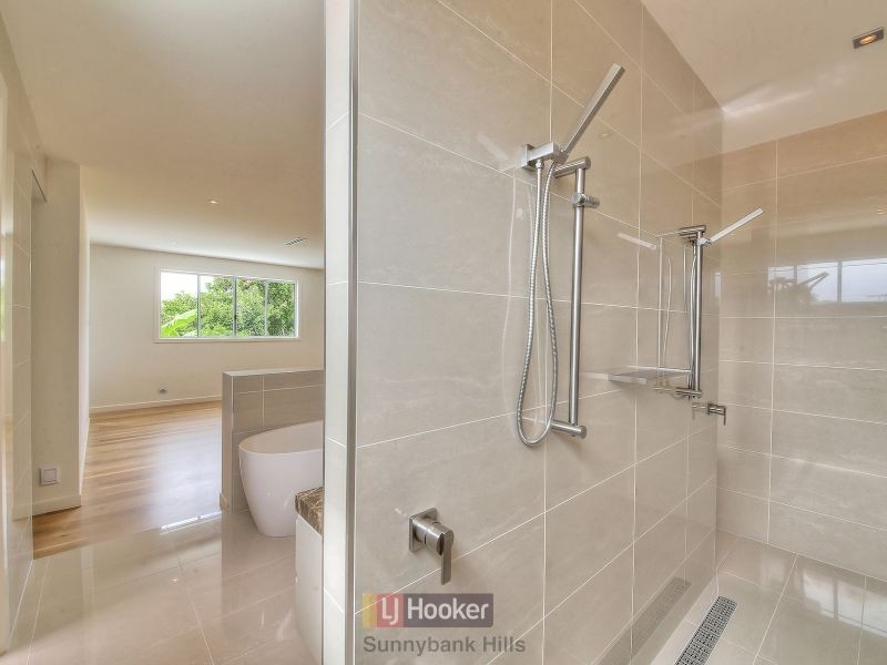 9 Cornell Street, Robertson QLD 4109