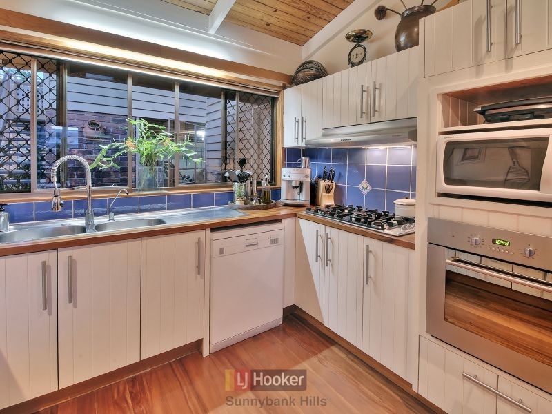 23 Pinecone Street, Sunnybank QLD 4109