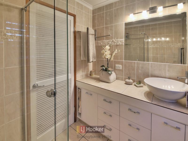 23 Pinecone Street, Sunnybank QLD 4109