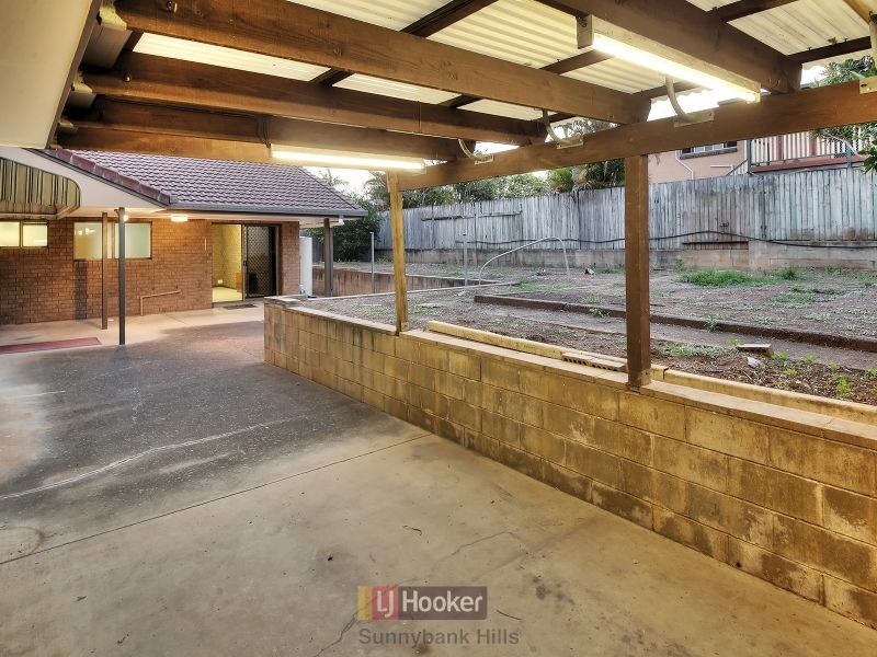 9 Sandia Street, Eight Mile Plains QLD 4113