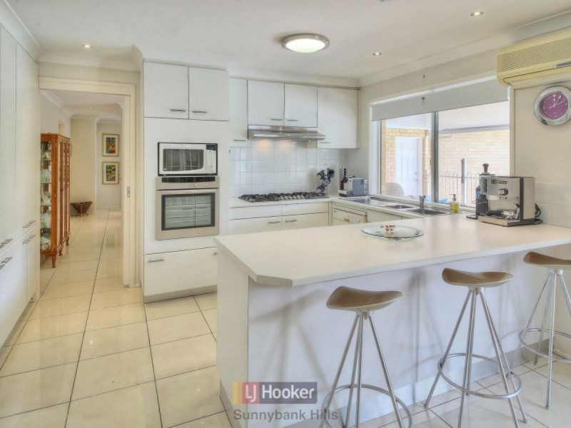 26 Marsala Street, Calamvale QLD 4116