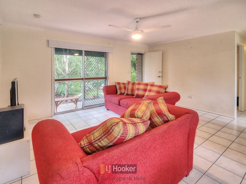 100 Wynne Street, Sunnybank Hills QLD 4109