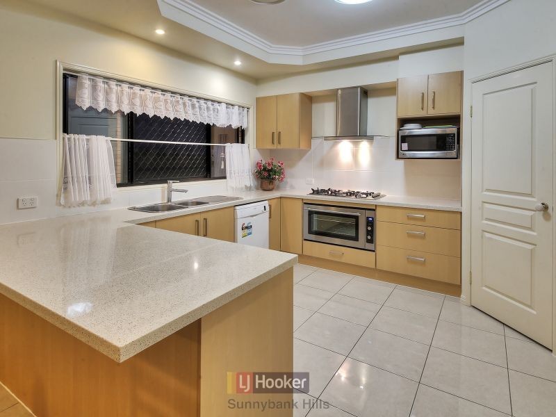 62 John Markwell Parade, Daisy Hill QLD 4127
