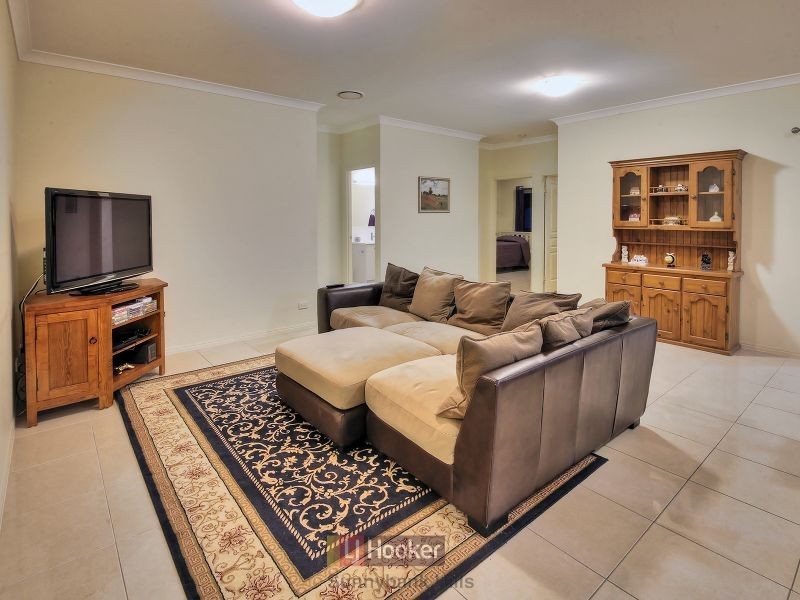 62 John Markwell Parade, Daisy Hill QLD 4127