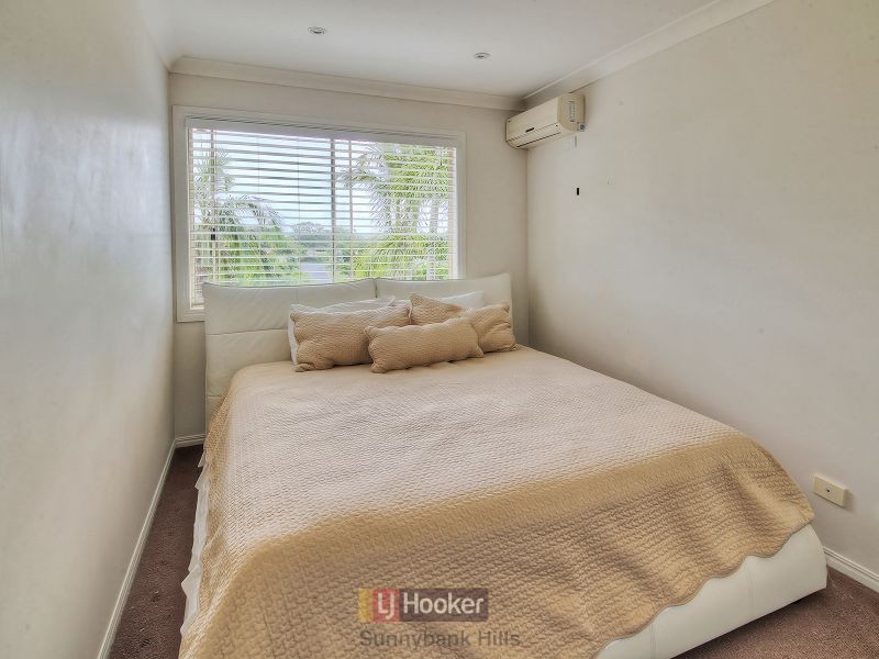 22 Hoover Court, Stretton QLD 4116