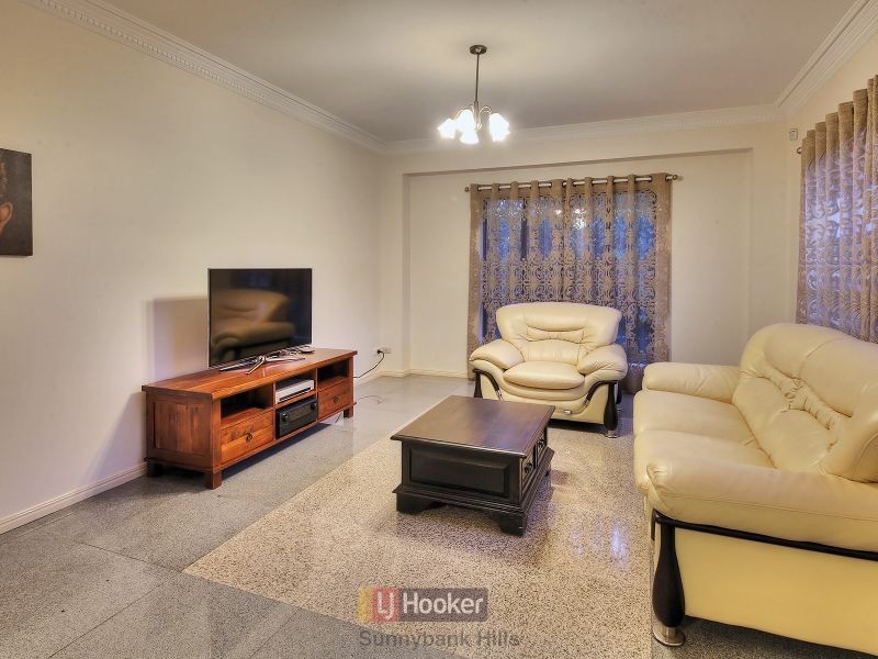 26 Curzon Place, Sunnybank Hills QLD 4109