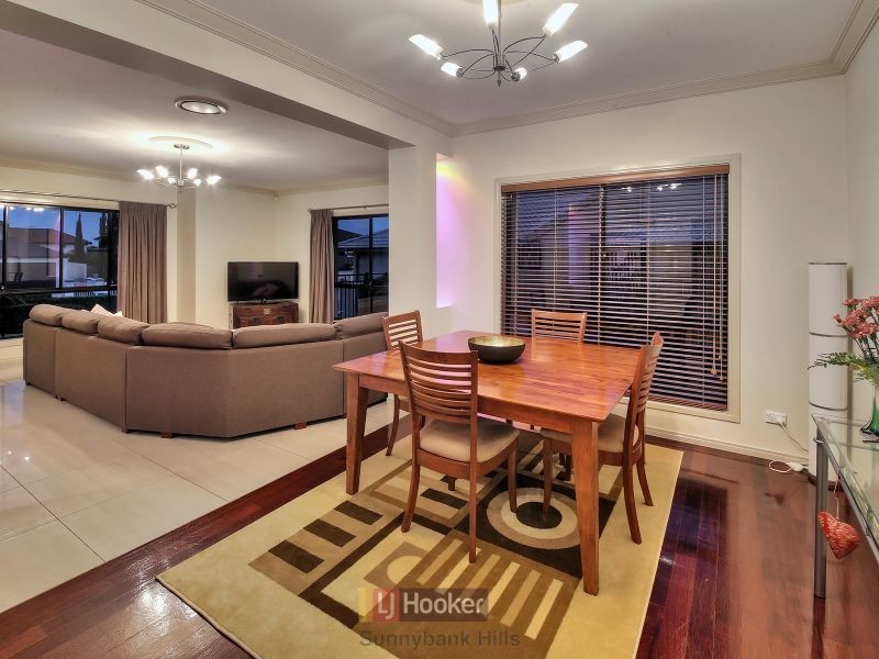 40 Willowleaf Close, Stretton QLD 4116