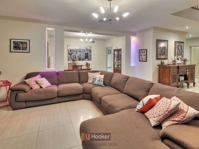 40 Willowleaf Close, Stretton QLD 4116