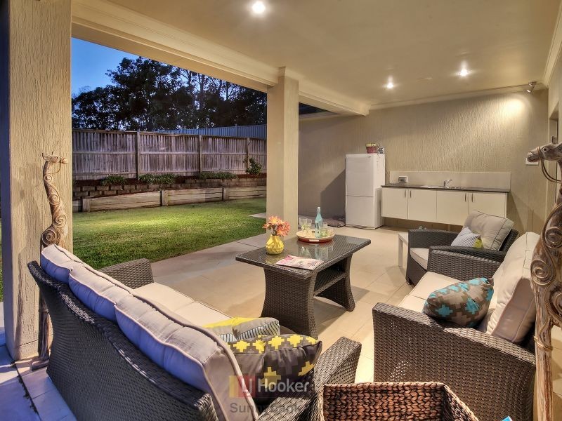 40 Willowleaf Close, Stretton QLD 4116