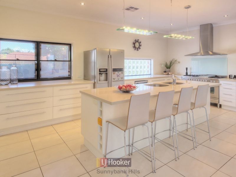 28 Bush Pea Place, Kuraby QLD 4112