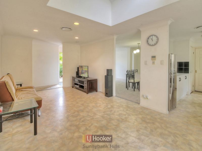 8 Linaria Circuit, Drewvale QLD 4116