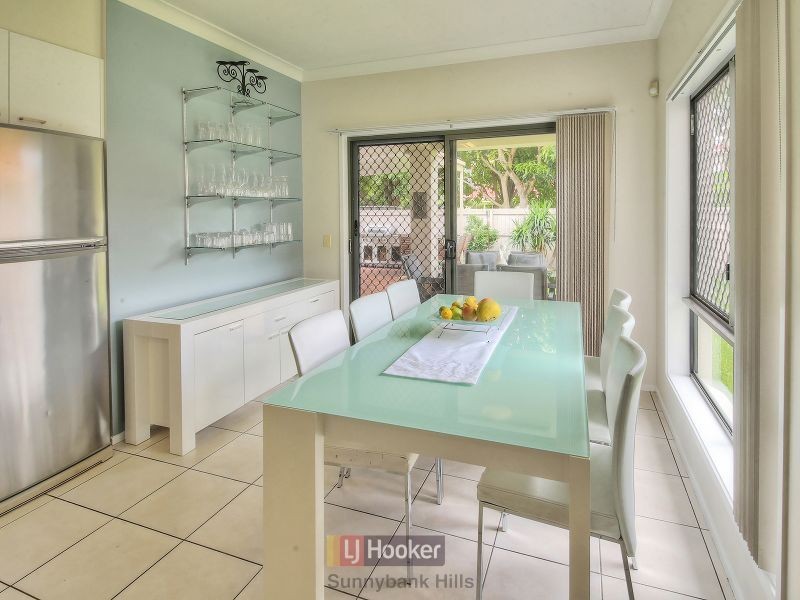 30 Hilas Circuit, Sunnybank Hills QLD 4109