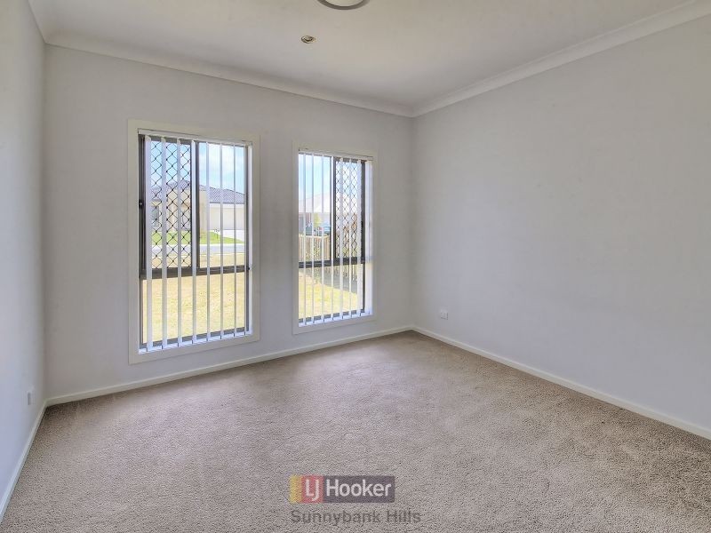 69 Redgum Drive, Regents Park QLD 4118