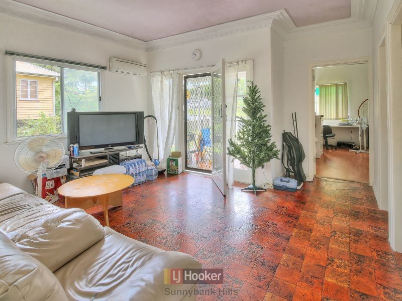 24 Troughton Road, Sunnybank QLD 4109