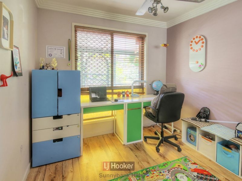 27 Bolwell Street, Runcorn QLD 4113