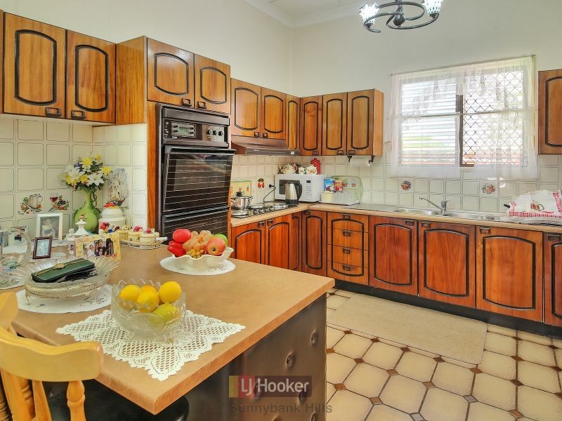 83 Longden Street, Coopers Plains QLD 4108