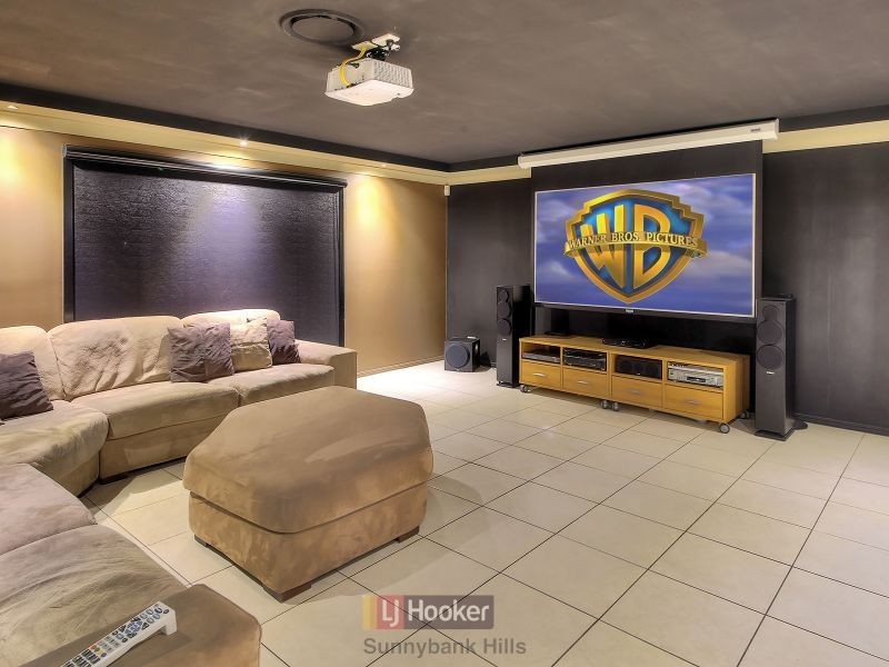 25 Lichfield Place, Parkinson QLD 4115