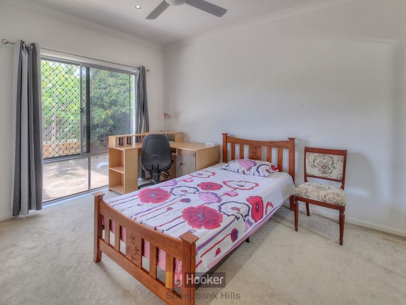 20 Injune Circuit, Calamvale QLD 4116