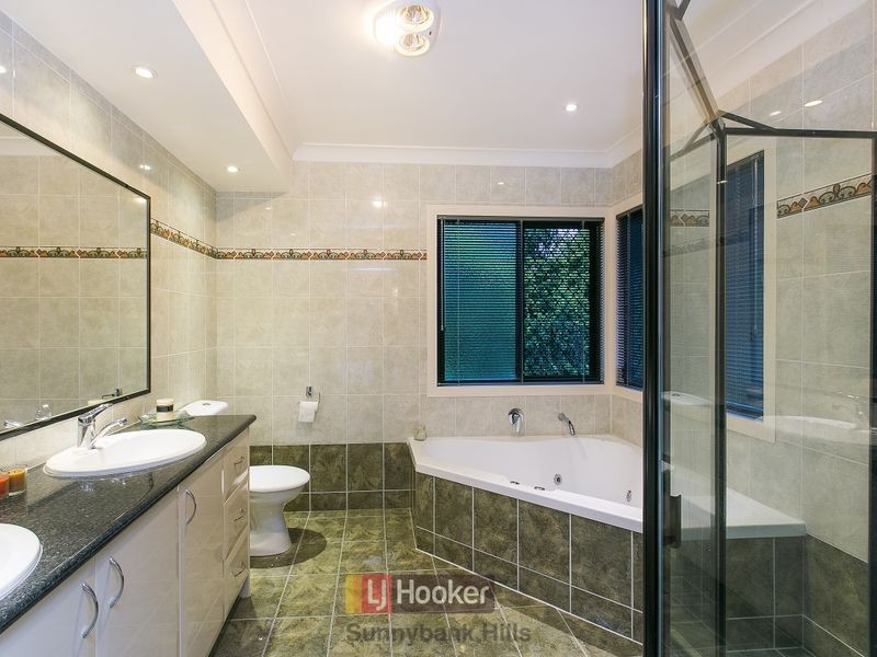 11 Goldpep Close, Runcorn QLD 4113