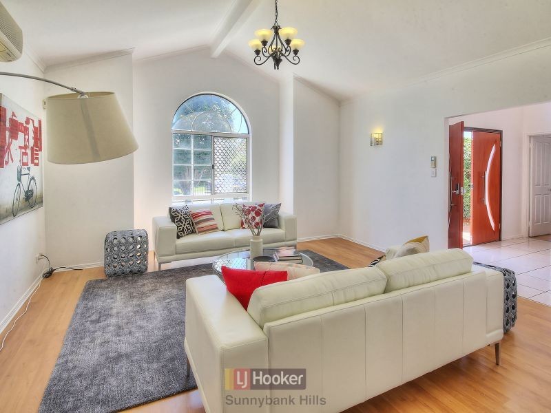 38 The Avenue, Sunnybank Hills QLD 4109