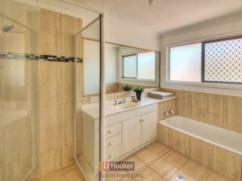 38 The Avenue, Sunnybank Hills QLD 4109