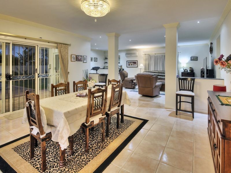 10 Grassland Place, Sunnybank Hills QLD 4109