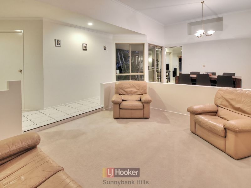 28 Tralee Place, Parkinson QLD 4115