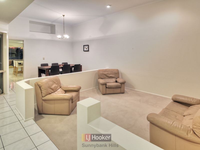 28 Tralee Place, Parkinson QLD 4115
