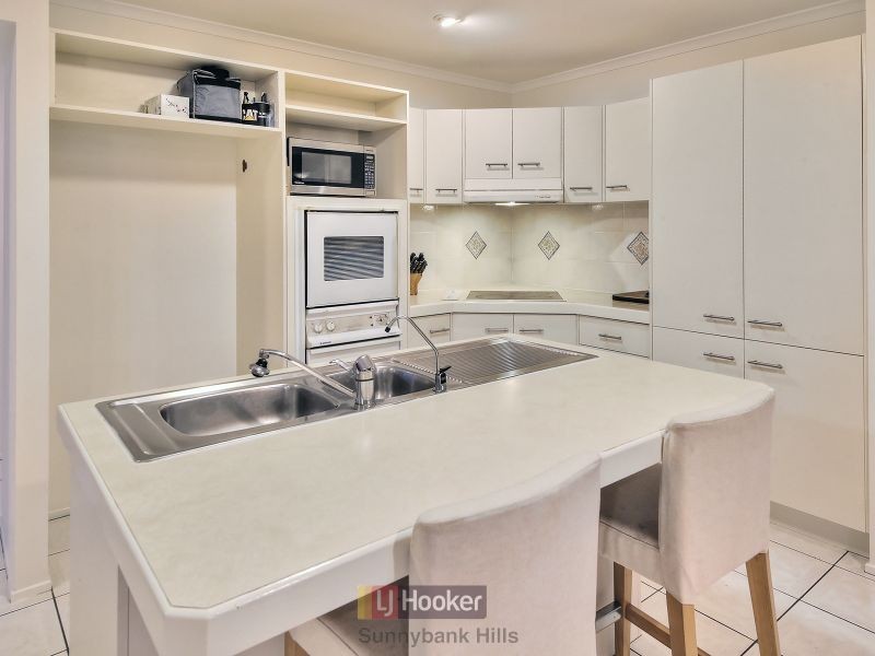28 Tralee Place, Parkinson QLD 4115