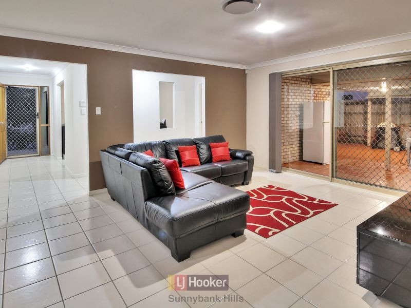 50 Mt Archer Road, Parkinson QLD 4115