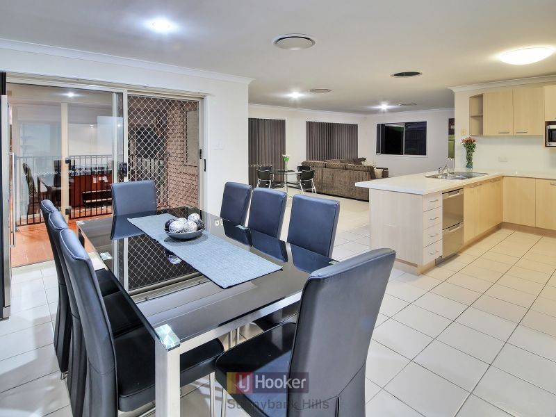 50 Mt Archer Road, Parkinson QLD 4115