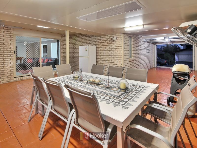 50 Mt Archer Road, Parkinson QLD 4115