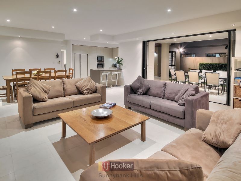 52 Dandelion Street, Eight Mile Plains QLD 4113