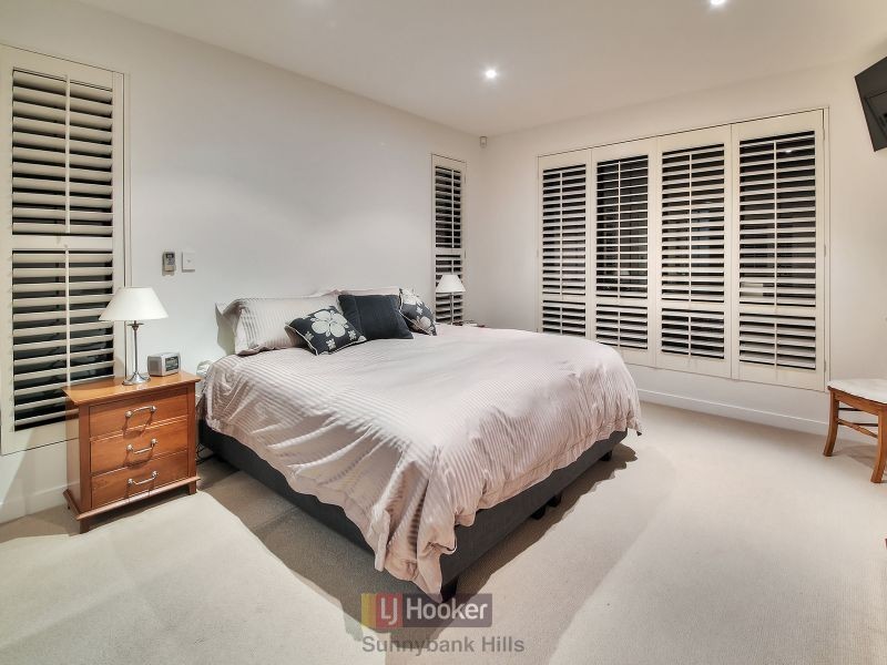 52 Dandelion Street, Eight Mile Plains QLD 4113