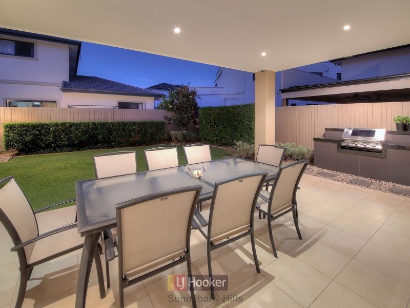 52 Dandelion Street, Eight Mile Plains QLD 4113