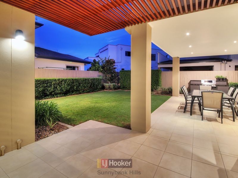 52 Dandelion Street, Eight Mile Plains QLD 4113