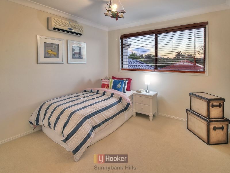 41 Juniper Circuit, Stretton QLD 4116