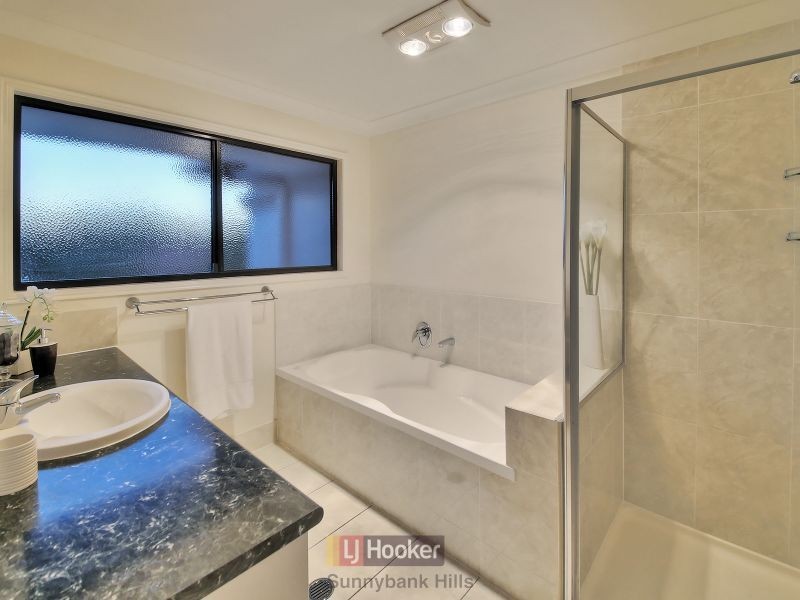 41 Juniper Circuit, Stretton QLD 4116