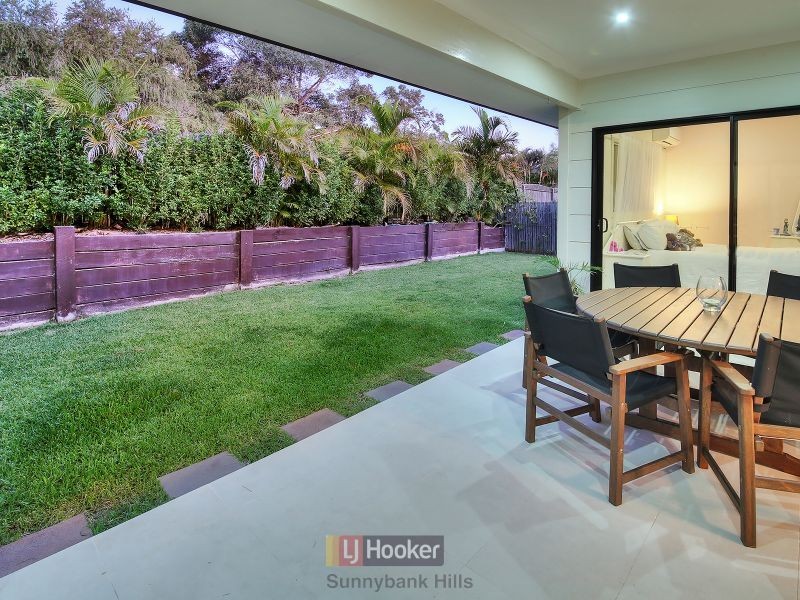 17 Cleveland Place, Stretton QLD 4116