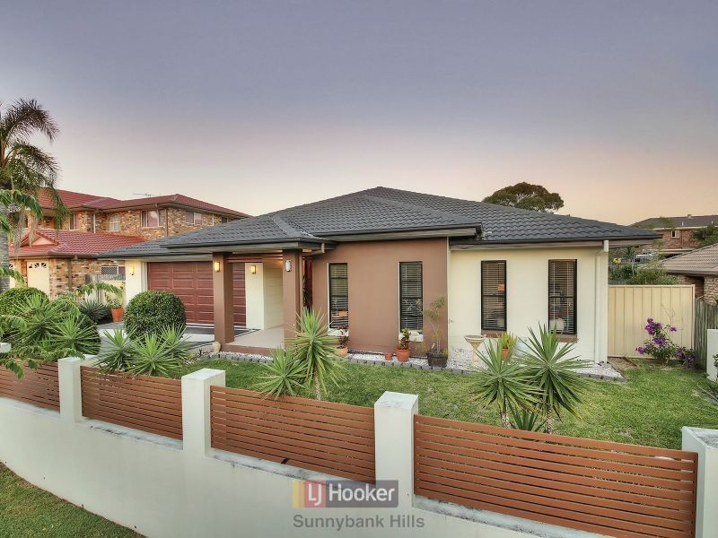 17 Cleveland Place, Stretton QLD 4116