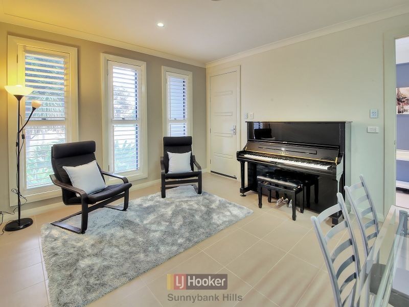 2 Meredith Street, Eight Mile Plains QLD 4113