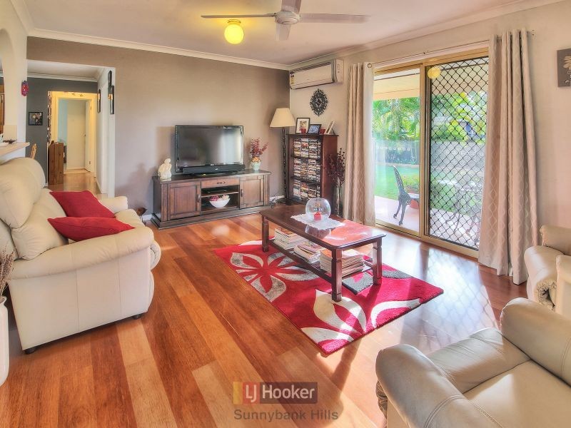 16 Shapcott Place, Runcorn QLD 4113