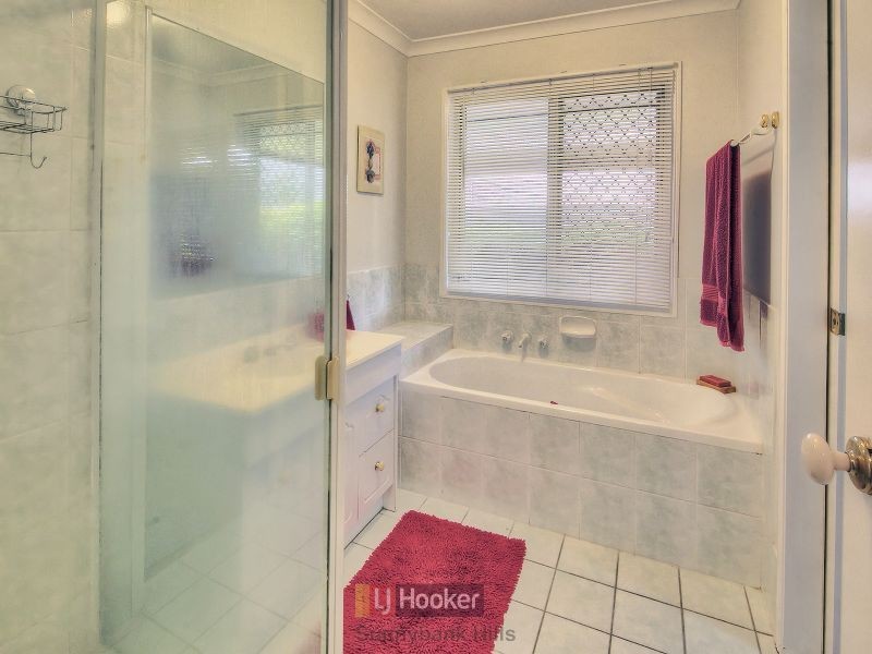16 Shapcott Place, Runcorn QLD 4113